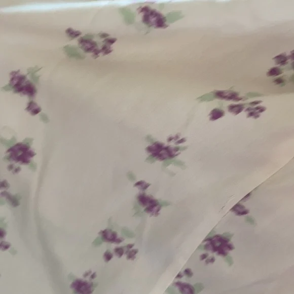 Purple and white floral wild fable long sleeve - Picture 5 of 5